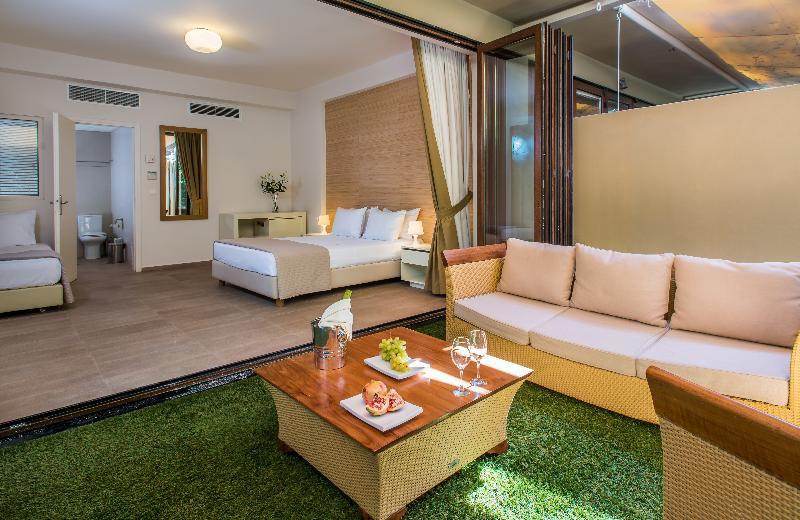 Club Agia Anna Summer Resort Exteriör bild